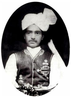 Babuji young picture